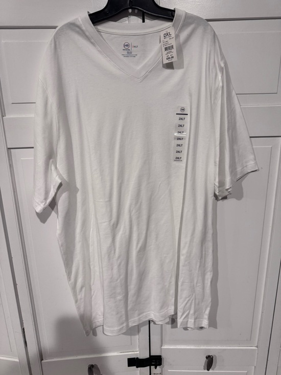 Harbor Bay Other - Harbor Bay White V-Neck Short Sleeve Tee